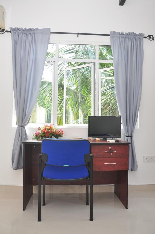 The Fence Bed & Breakfast Bentota Luaran gambar