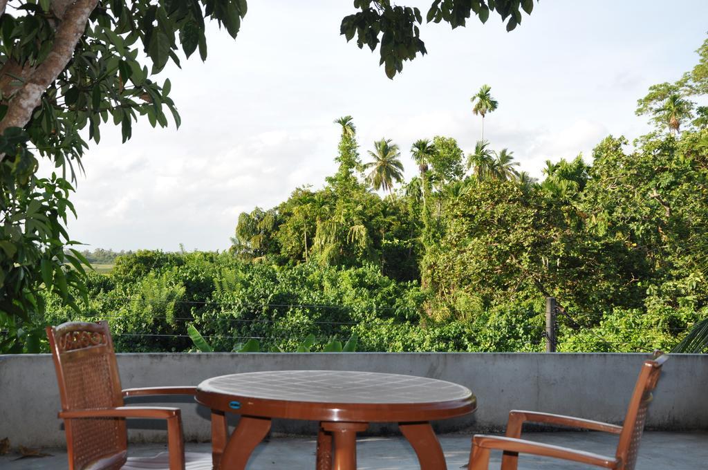The Fence Bed & Breakfast Bentota Luaran gambar