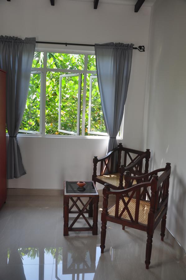 The Fence Bed & Breakfast Bentota Luaran gambar